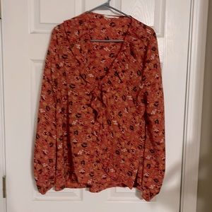 Women’s blouse with ruffle detail. Size large